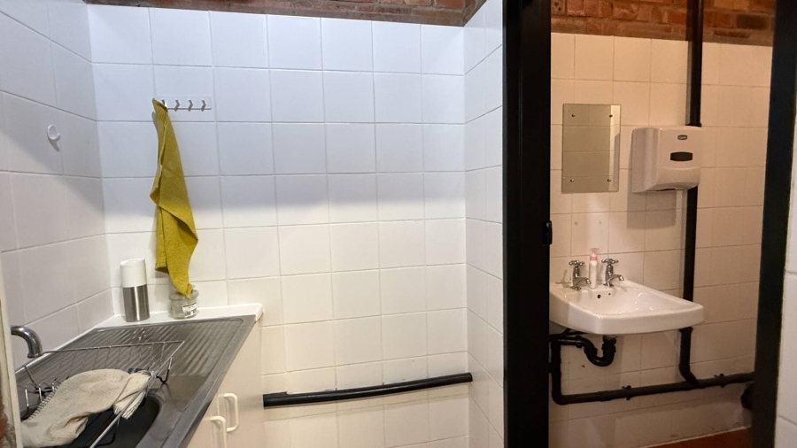 To Let commercial Property for Rent in Cape Town City Centre Western Cape